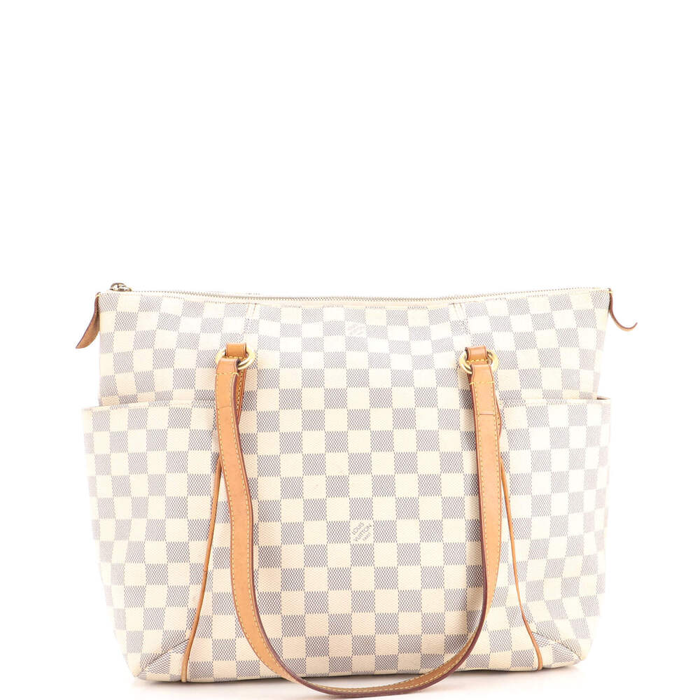 Louis Vuitton MM Totally Handbag Damier
